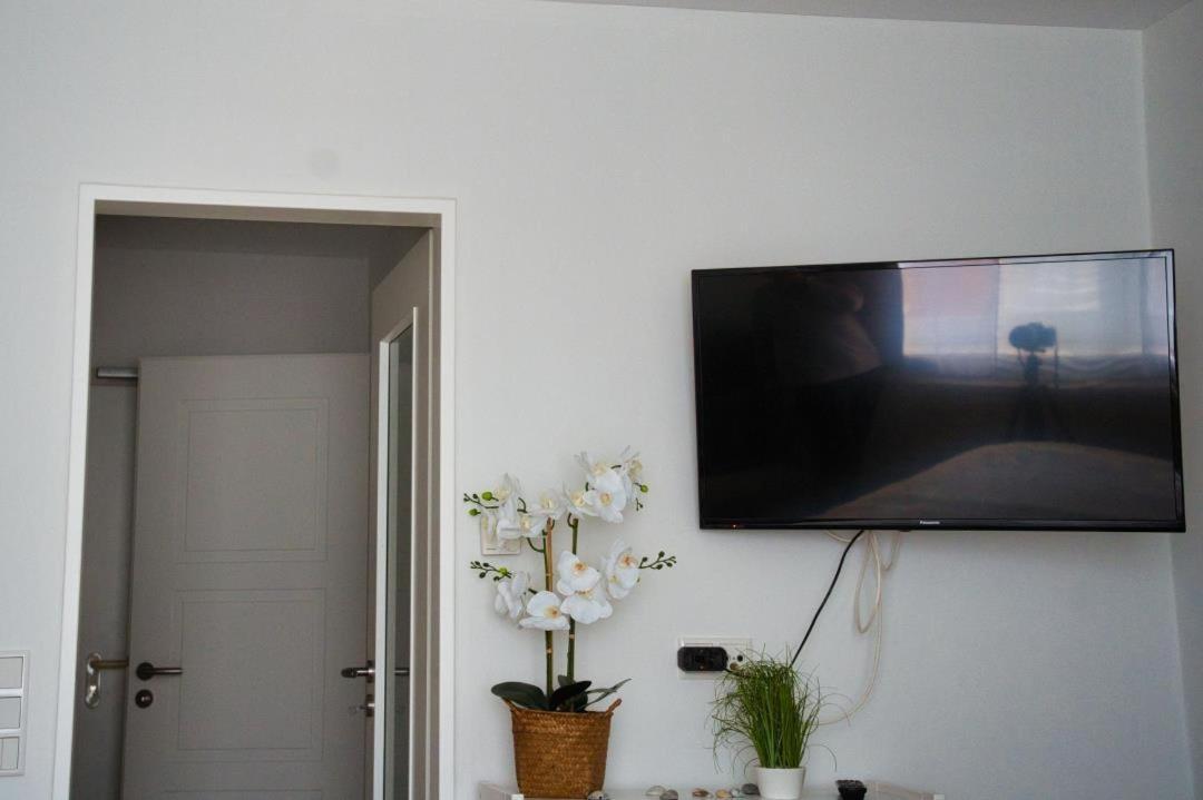 Neu! Ferienwohnung Mien Luette Boe Spo Sankt Peter-Ording Esterno foto